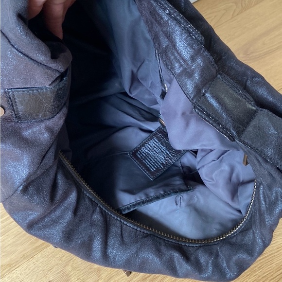 MATT & NAT Vegan Hobo Purse - Picture 6 of 12